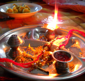 Aarti_plate_Raksha_Bandhan_India